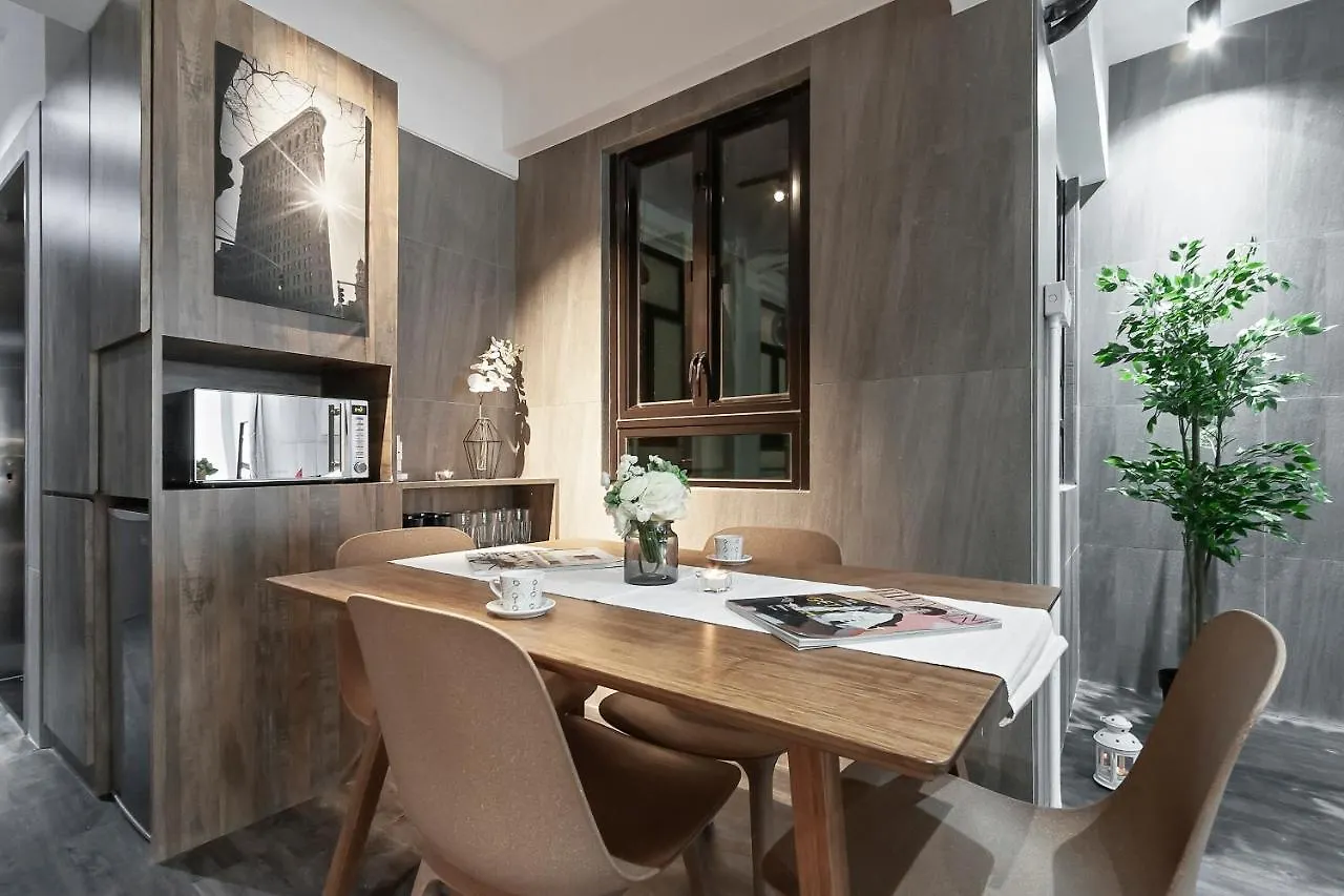 Les Barons Appartement Hongkong China