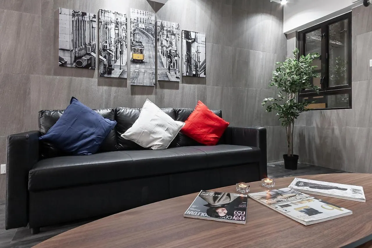 Les Barons Apartment Hong Kong